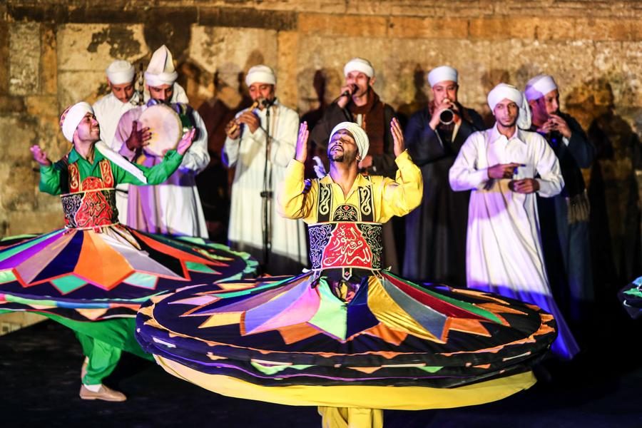 Spectacle de la Tanoura au Vieux-Caire : Magie des Derviches Tourneurs