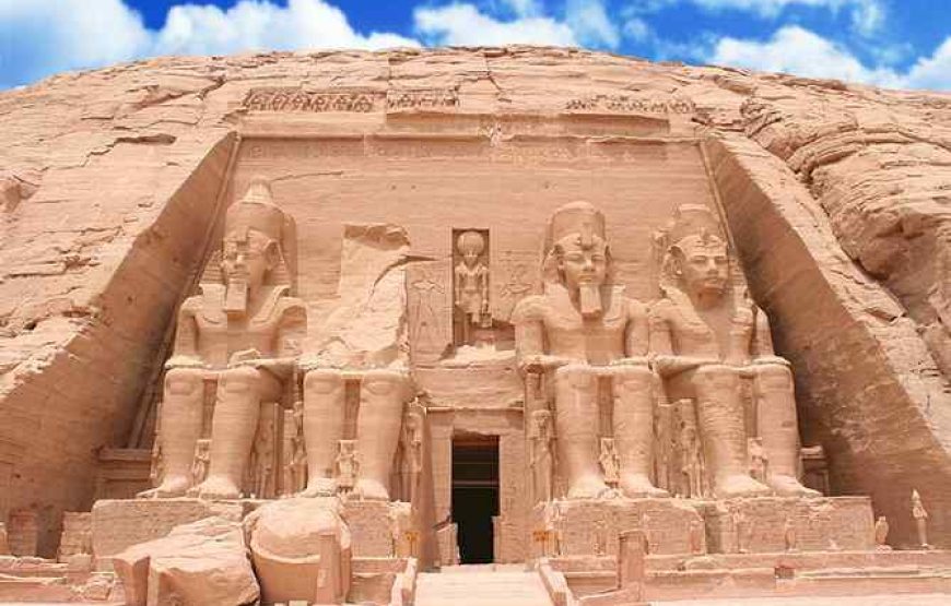 une journée à Abou Simbel départ d Aswan