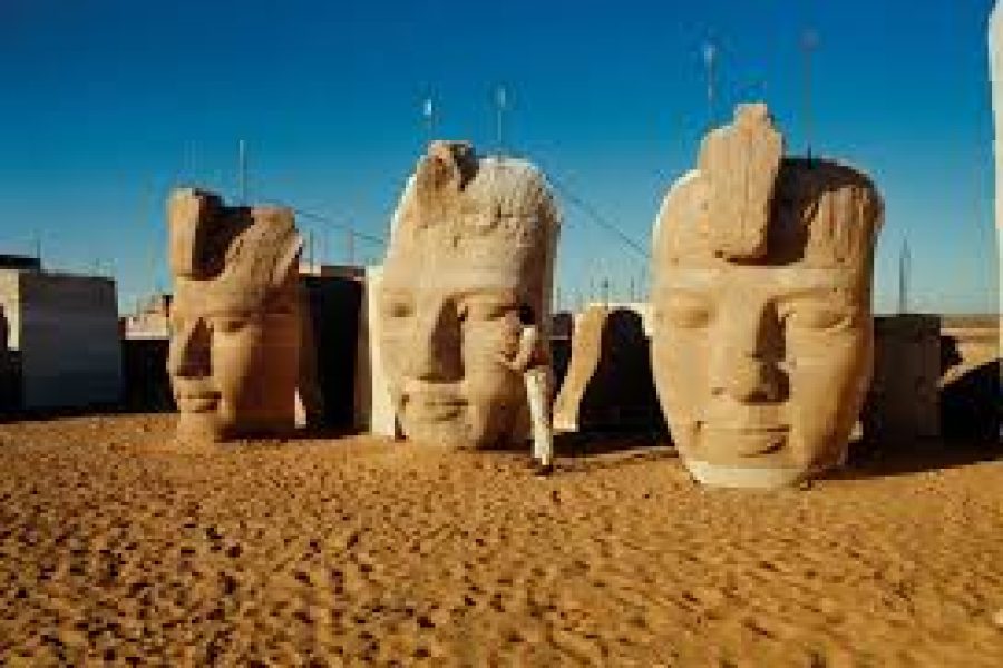 CROISIÈRE SUR LE LAC NASSER  Assouan / Abu Simbel 5 jours /4 nuits en pension complète